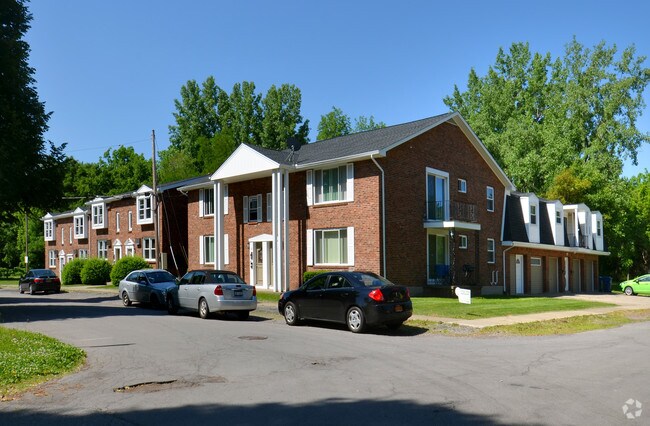 Angle Street Apartments - Angle Street Apartments
