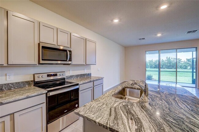 Photo - 17440 Crescent Moon Lp