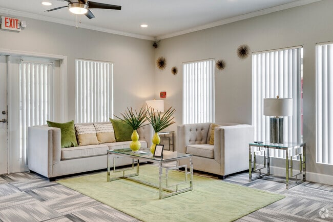 Business Center - Agave Court