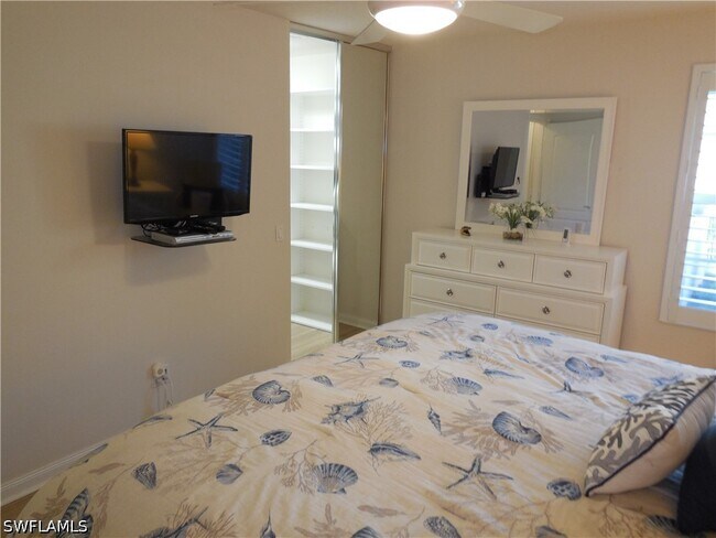 Photo - 4238 Redonda Ln