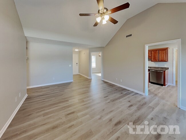 Photo - 7029 Bridgewater Dr