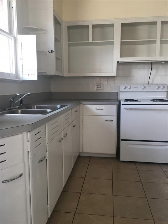 Photo - 113 E Vanderbilt St