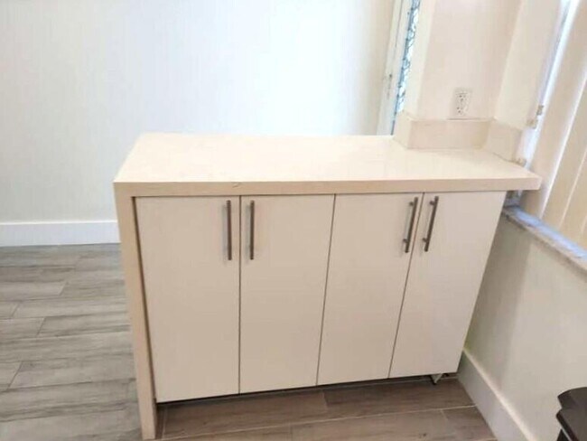 Photo - 2903 Victoria Cir