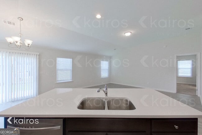 Photo - 30 Carrollton Dr