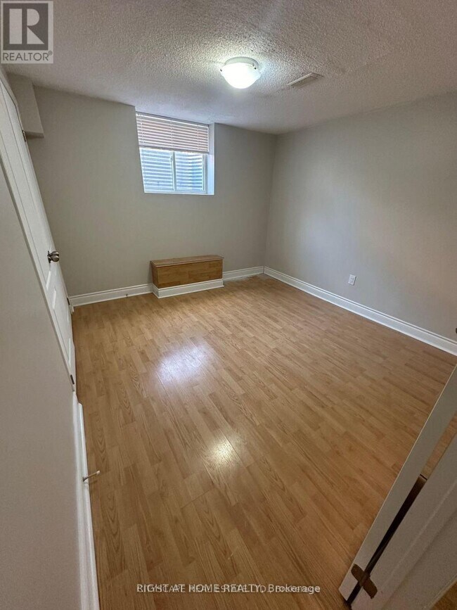 Photo - 56 Stanwell Dr