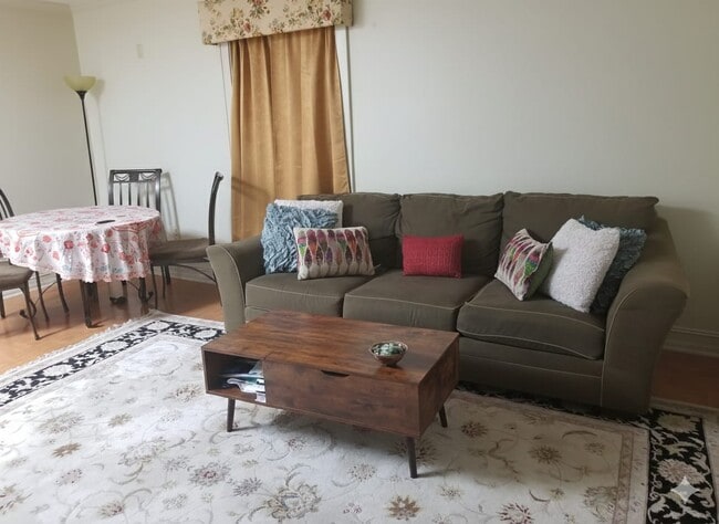 Photo - 913 Prestwood Dr Unidad F