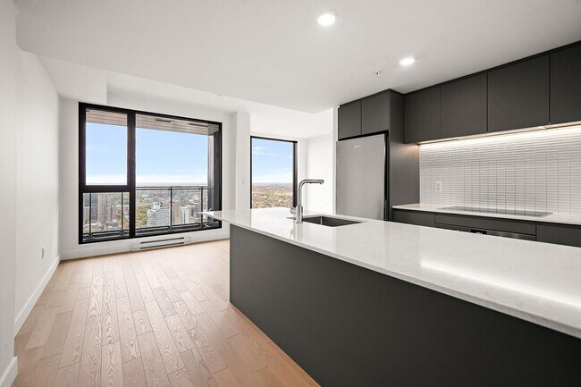 Photo - 1245 Rue de Bleury Unit 4302