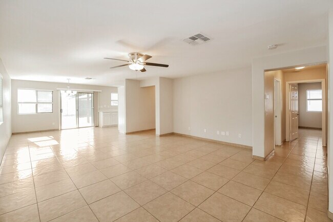 Photo - 17463 W Ventura St