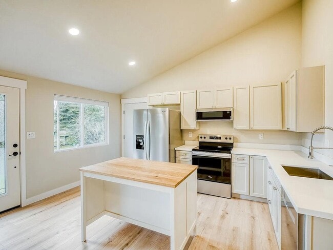 Photo - 20420 147th Ave SE