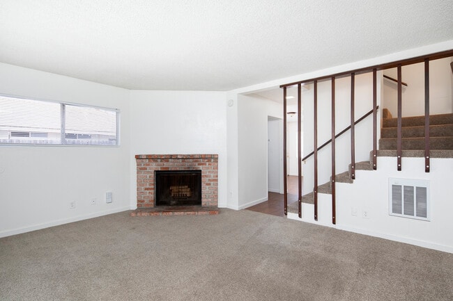 Photo - 2112-2114 Thomas Avenue - 2114 Unit 1- Unit 1