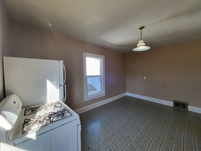 Photo - 3914-3916 2nd Avenue Unit 3916 2nd Avenue