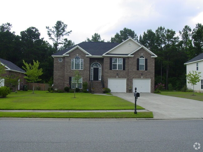Building Photo - 215 Pink Dogwood Ln Rental