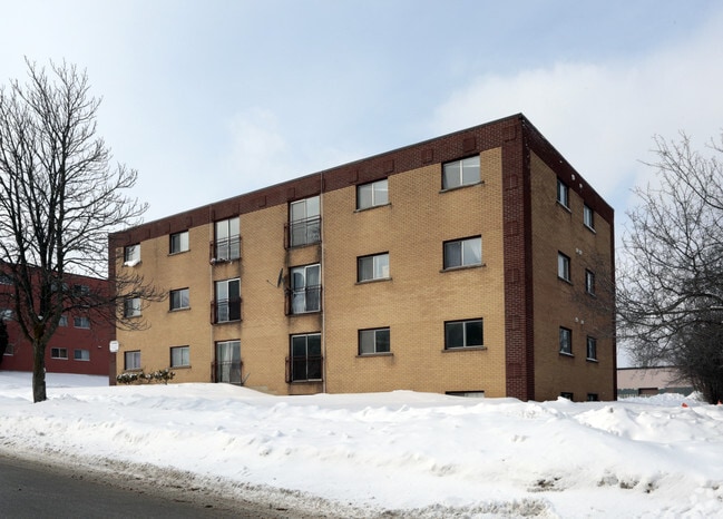 Photo - 76 Brybeck Cres