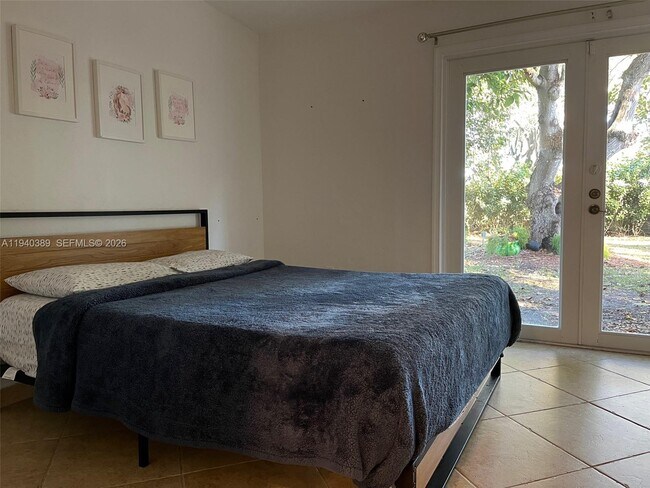 Photo - 7975 Sunset Dr