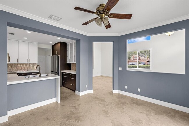 12571 NW 57th Ct