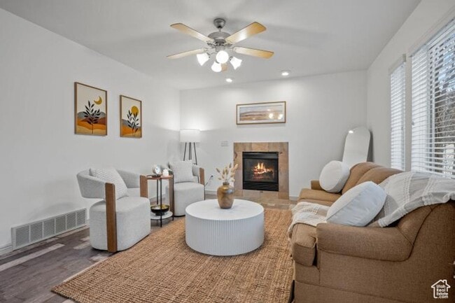 Photo - Amazing Cottonwood Heights 4bd/3ba home! G...