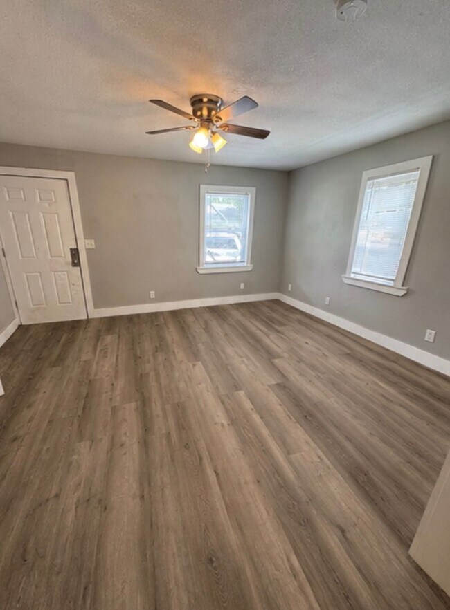 Photo - COMING SOON!!! 3 Bedroom/1.5 Bathroom House