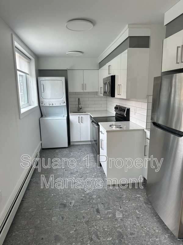 Building Photo - 8550-8582 82 Ave NW Unit 2