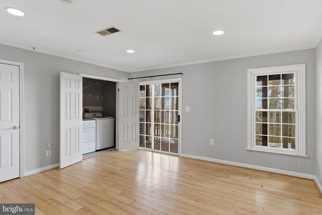 Photo - 5702 Goldfinch Ct