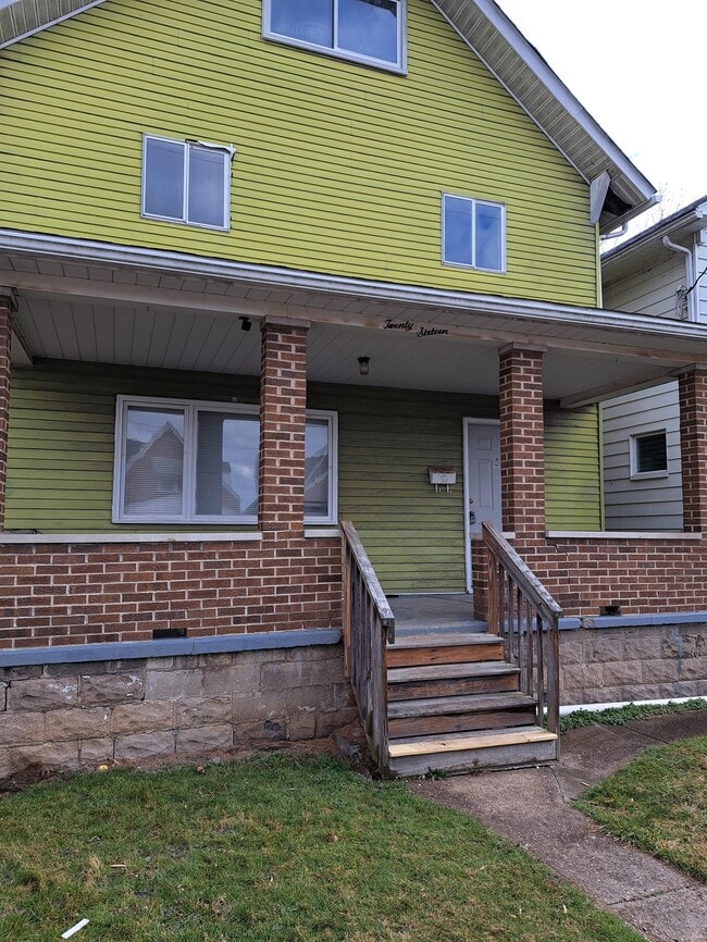 Photo - 2016 Victoria Ave House