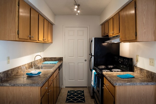 Coronado kitchen .jpg