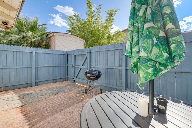 2205 Gabriel Dr Unit C