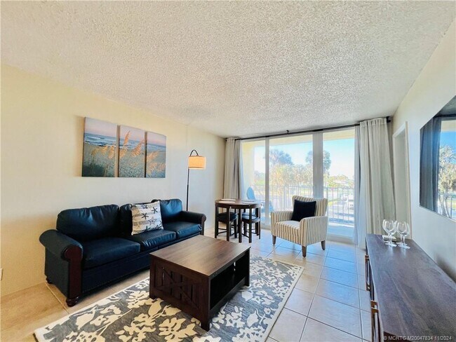 Photo - 9800 S Ocean Dr Unit 211
