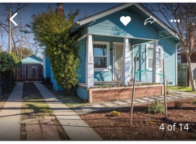 Photo - 5835 Broadway