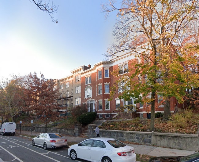 Photo - 1584 Beacon St Unidad PH1