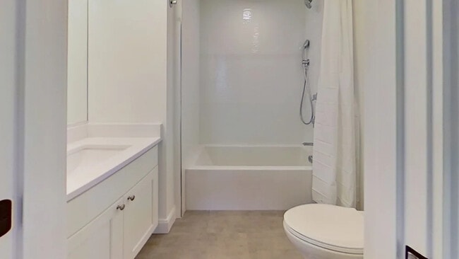 8 Rush St Unit 1