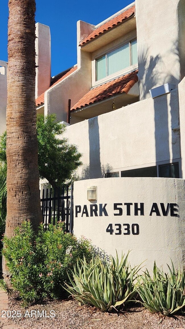 Building Photo - 4330 N 5th Ave Unit 105
