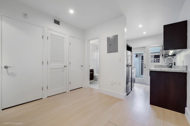 Photo - 1034 Pennsylvania Ave