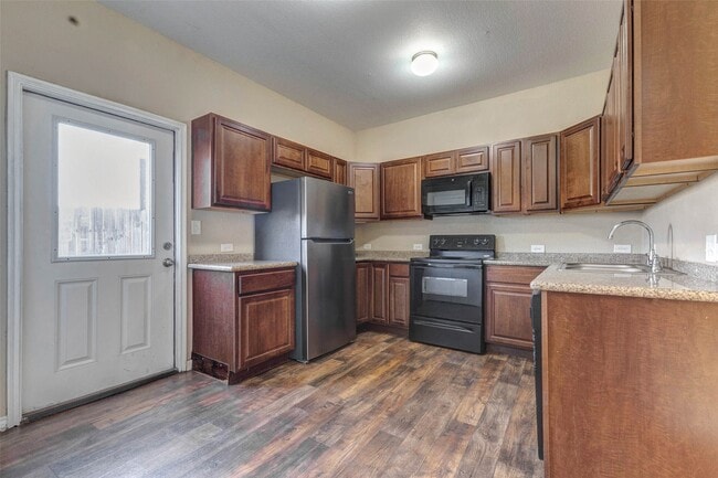 Photo - 8622 Torcello St