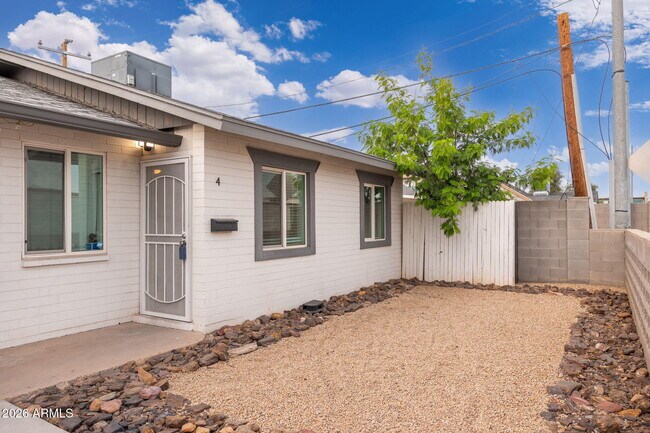 Photo - 1646 E McKinley St Unit 4