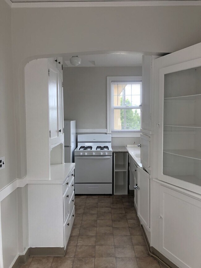 Photo - COMING SOON-large bedroom and is located n... Unit Apt 1683