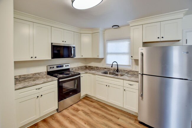 Photo - 2625 Harvard Dr Unit 2625 Harvard Ave