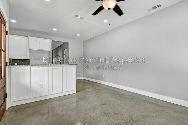 Photo - 1323 S 5th Ave