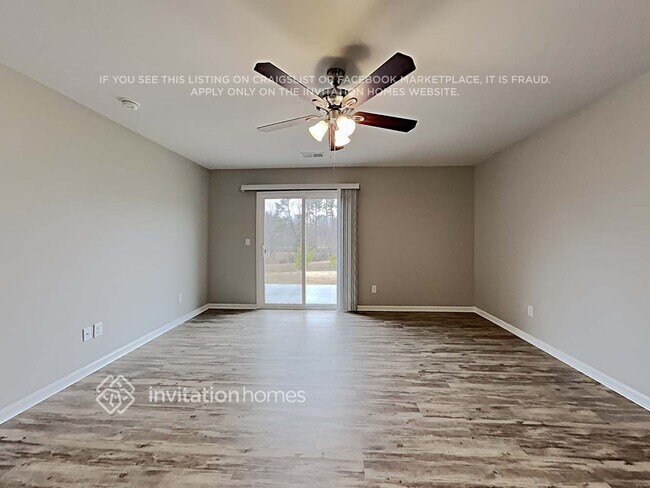 Photo - 130 Silver Oak Cir