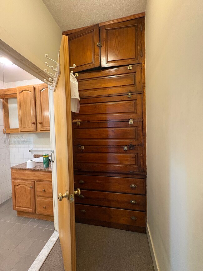 Photo - 26 Saint James St