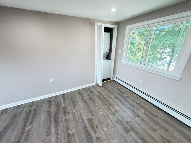 Photo - 1 James St Unit 2