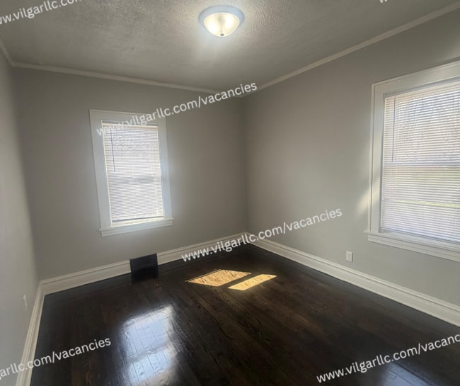 Photo - For Rent - Spacious 3 Bed/1Bath Home