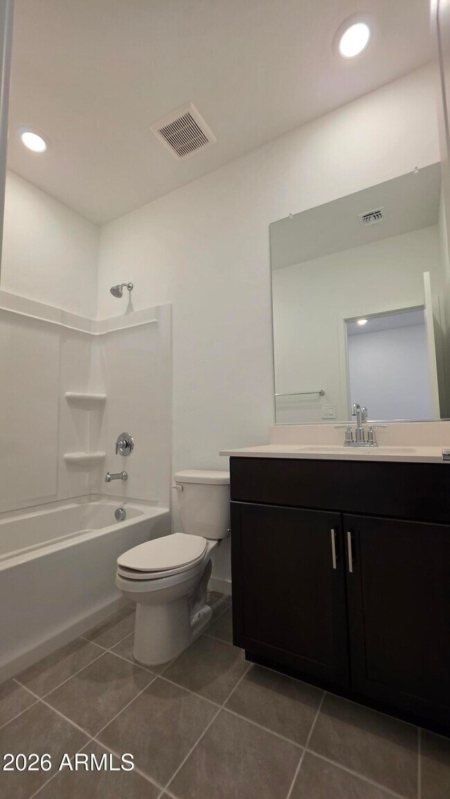 Photo - 37098 W Prado St