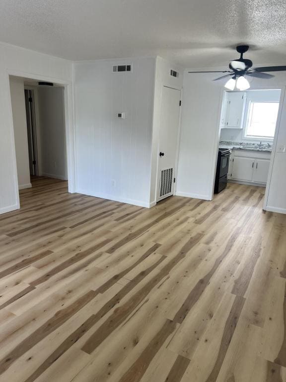 Photo - 713 N Coffee Rd