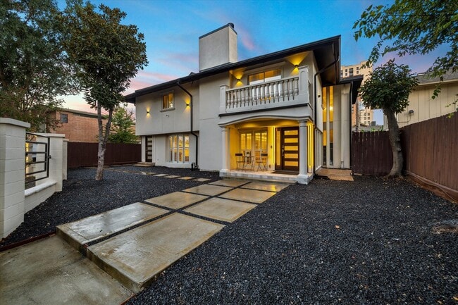 Photo - 6321 Deerwood Rd