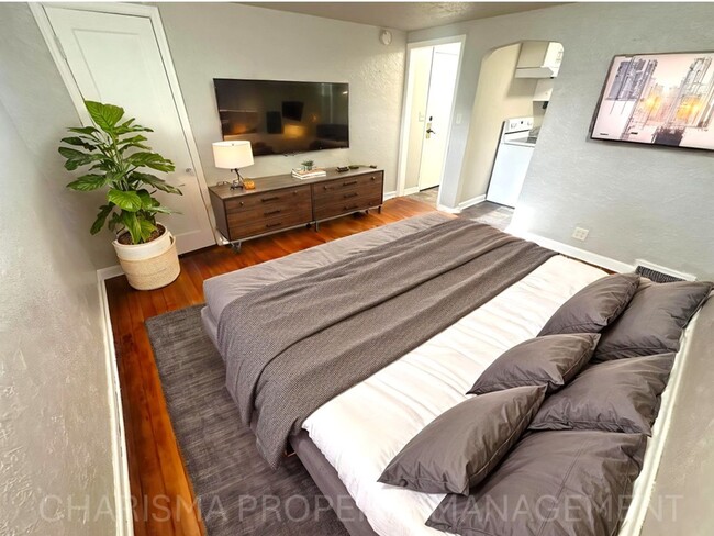 917 S 1st Ave Unit 917 S 1st Street #4