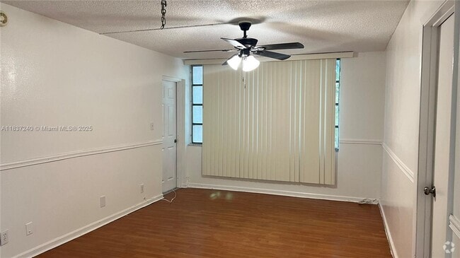 Building Photo - 7001 Environ Blvd Unit 304 Rental