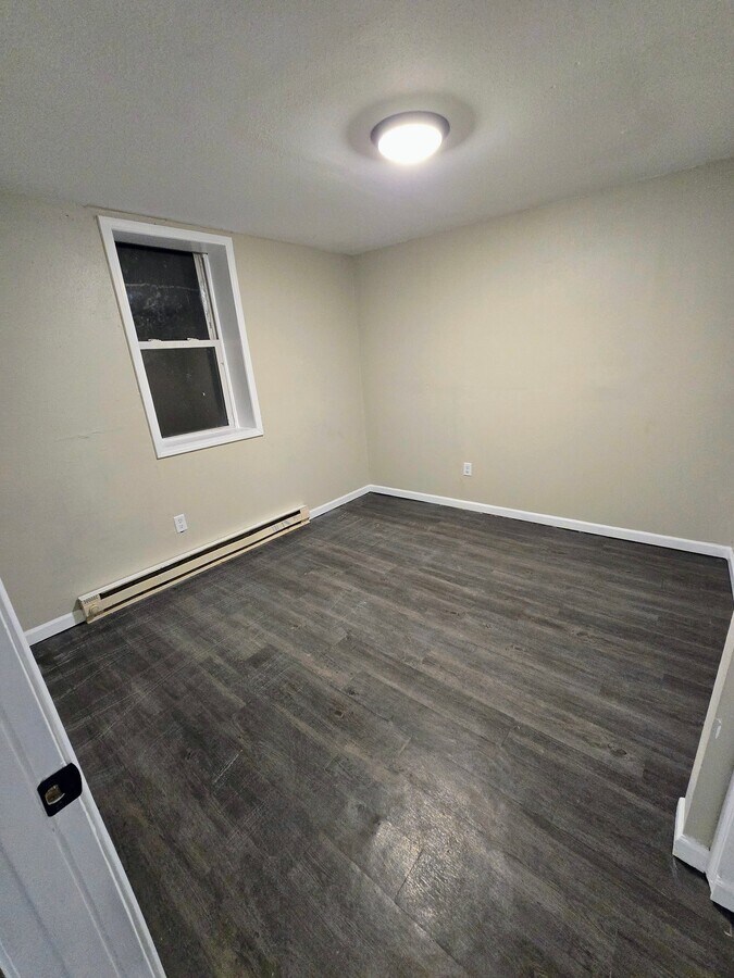 Photo - 103 S Sawyer St Unit B6