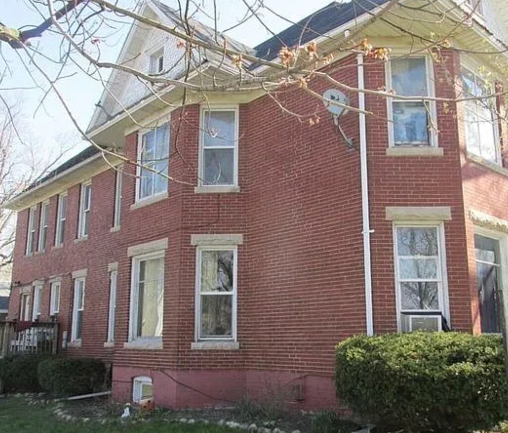 Photo - 3BR | 1BA | First-Floor Unit with Garage &... Unit 1