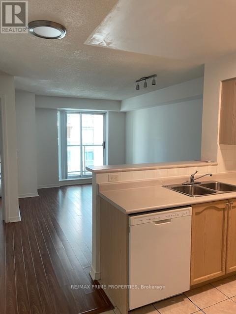 Photo - 22 Olive Ave Unit 807