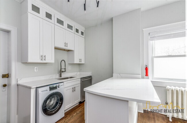 Photo - 369 Tappan St Unit 6
